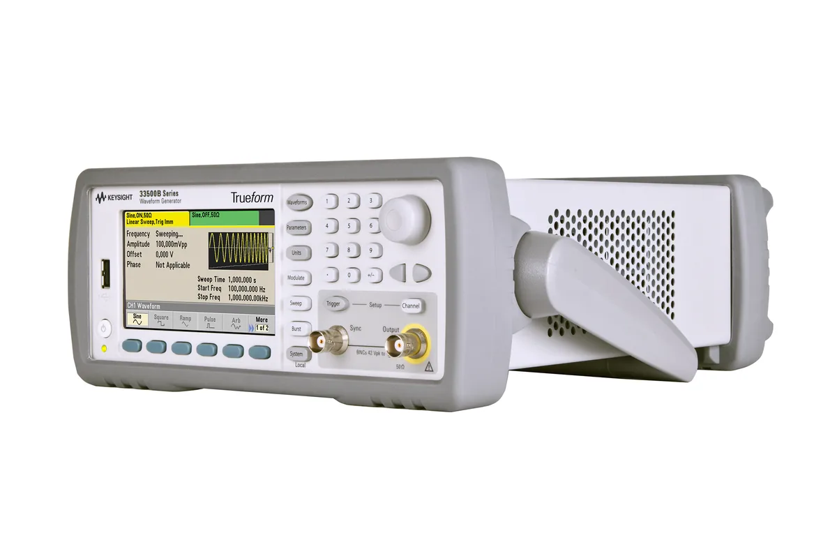 Генератор сигналов Trueform Keysight 33521B, 30 МГц, 1 канал