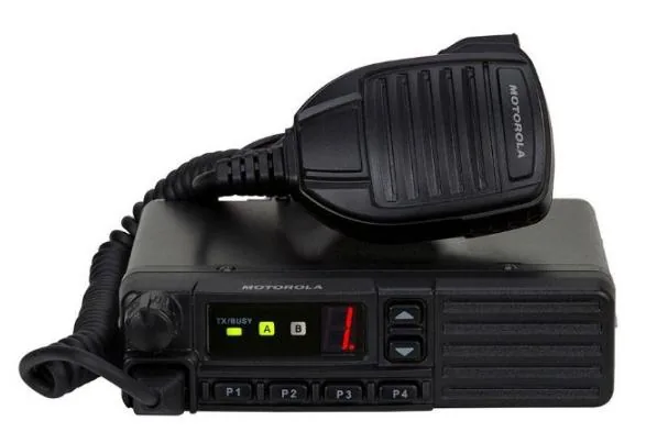 Рация Motorola VX-2100 UHF 25 Вт
