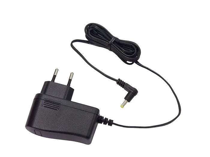 Зарядное устройство Yaesu SAD-11C