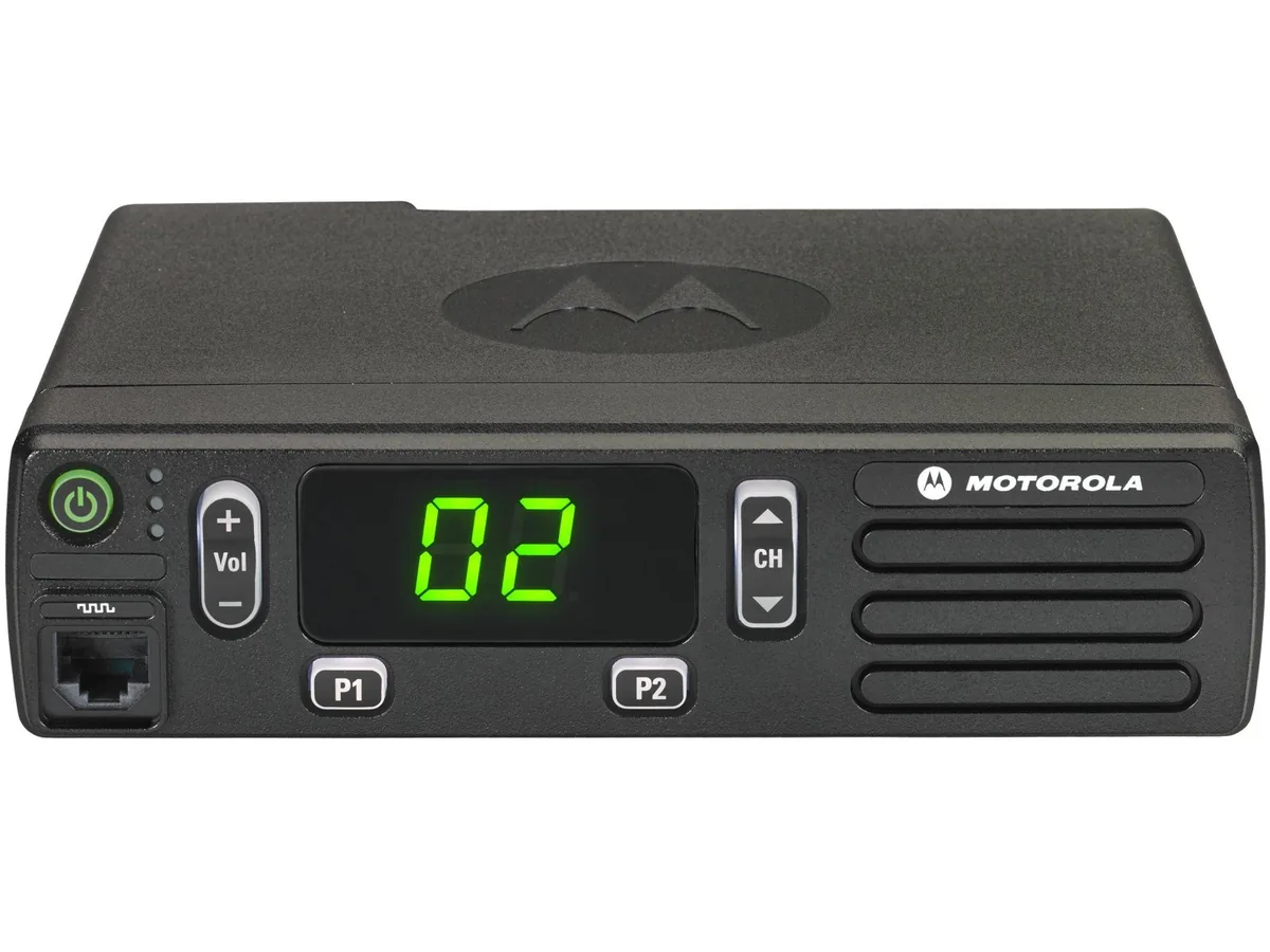 Рация Motorola DM1400 UHF 25 Вт цифровая